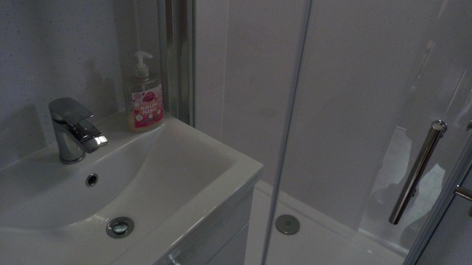 L&G Family Holidays 6 Berth Coral Beach Laura Familys Only And Lead Person Must Be Over 30 Ingoldmells Exterior foto